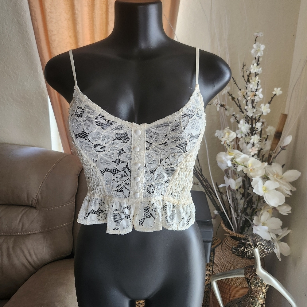 Zara lace crop top size S